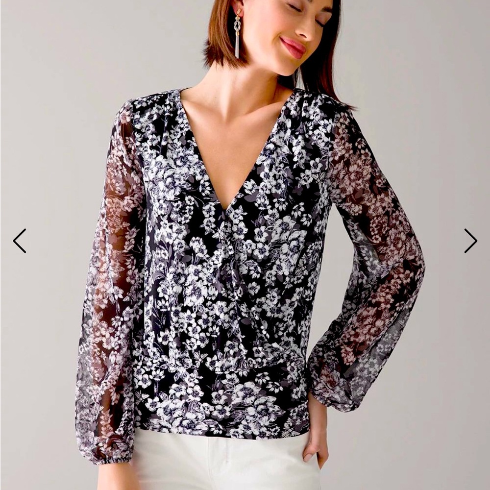 White House Black Market Matte Jersey Floral Surplice Blouse size XS